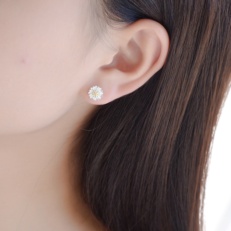 Anting Stud Desain Bunga Matahari Daisy Krisan Bahan S925 Sterling Silver Untuk Perempuan