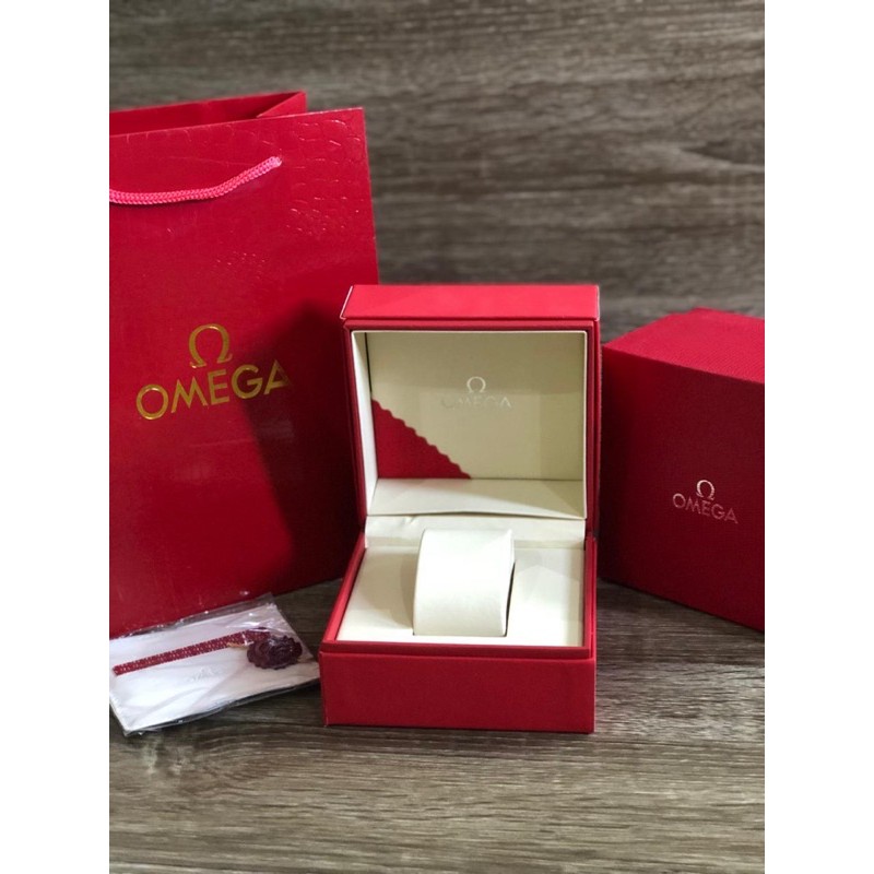 Kotak Jam Tangan Omega Original Merah
