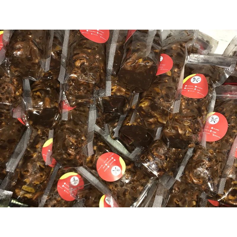 

MAKARONI CIKRUH PEDAS JERUK DAN COKELAT LUMIER