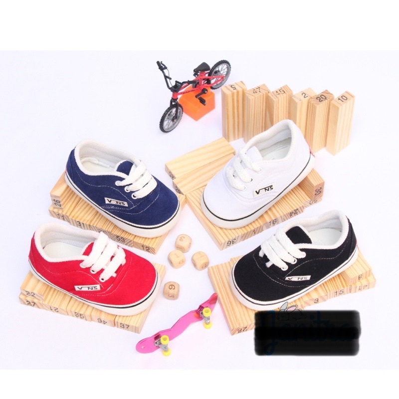 Baby shoes prewalker unisex sepatu bayi gendong belajar jalan california