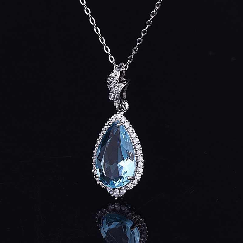 [Ready Stock]Fashion Drop-Shaped Diamond Aquamarine Pendant Necklace