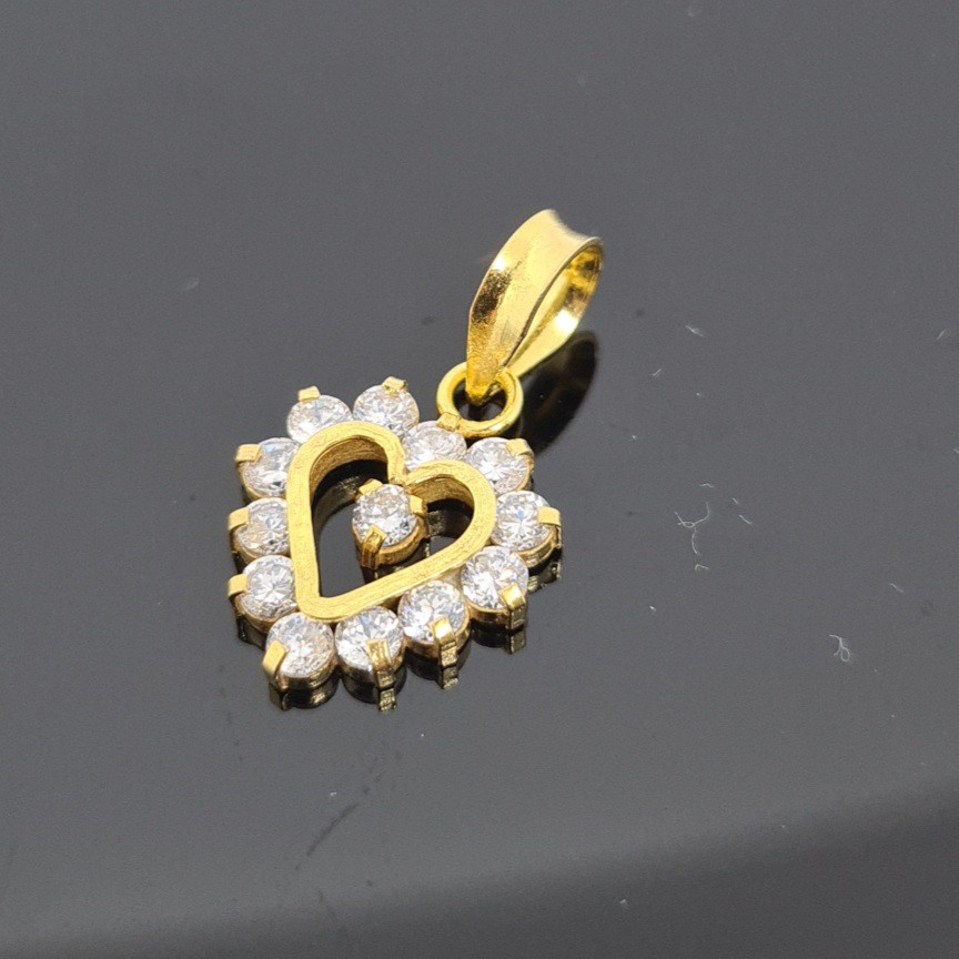 Liontin Emas Muda Love Full Mata Putih