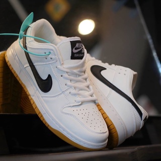 nike dunk orange label white