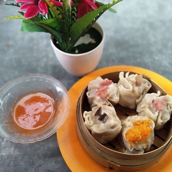 

DIMSUM / SOMAY (BISA PENGIRIMAN REGULAR)