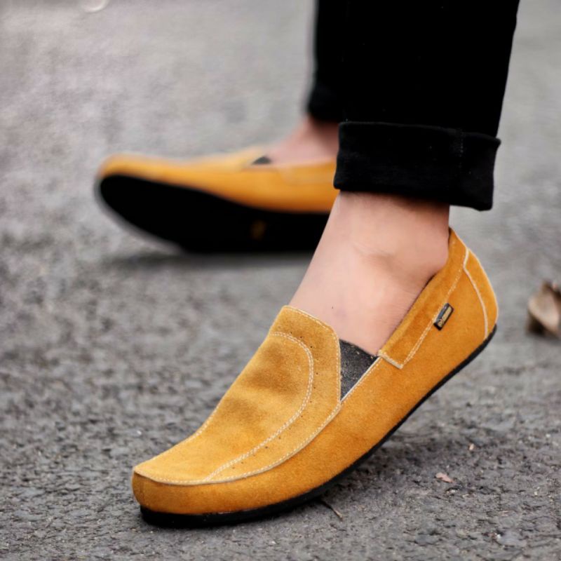 bungkusuku jester - Sepatu Kasual Pria Slip On Casual Kulit Suede Slop Santai Kerja Formal Modern Trendi