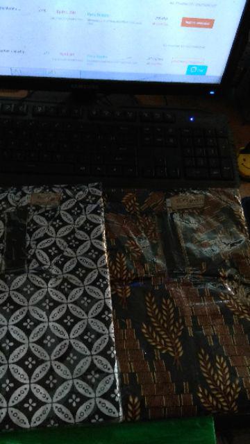 Atasan Batik Wanita Monokrom Serut Pakaian Wanita Batik Bahan Katun Adem