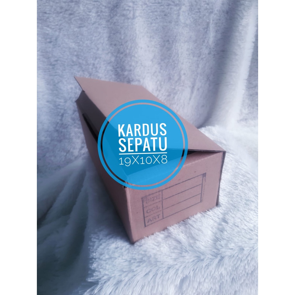 

Kardus Box Sepatu Anak Size 19,5cm x 10,5cm x 8cm