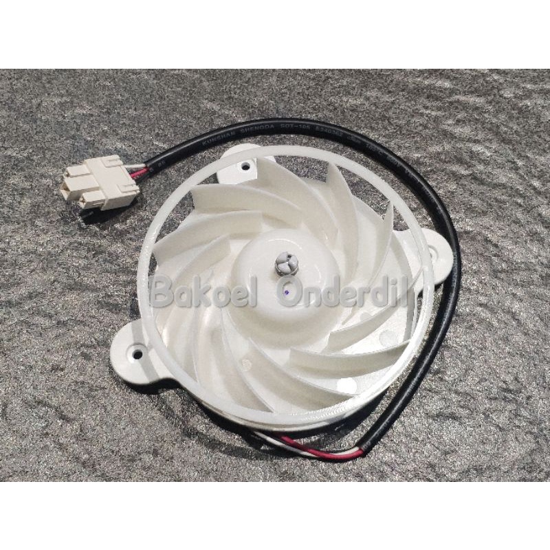 MOTOR FAN KULKAS INVERTER SAMSUNG ZWF-30-3 DC12V 2.5W