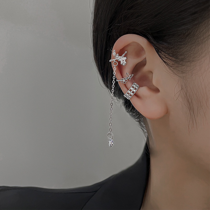 Anting Tusuk Gantung Panjang Desain Kupukupubunga Hollow Hias Zircon Gaya Korea Untuk Wanita