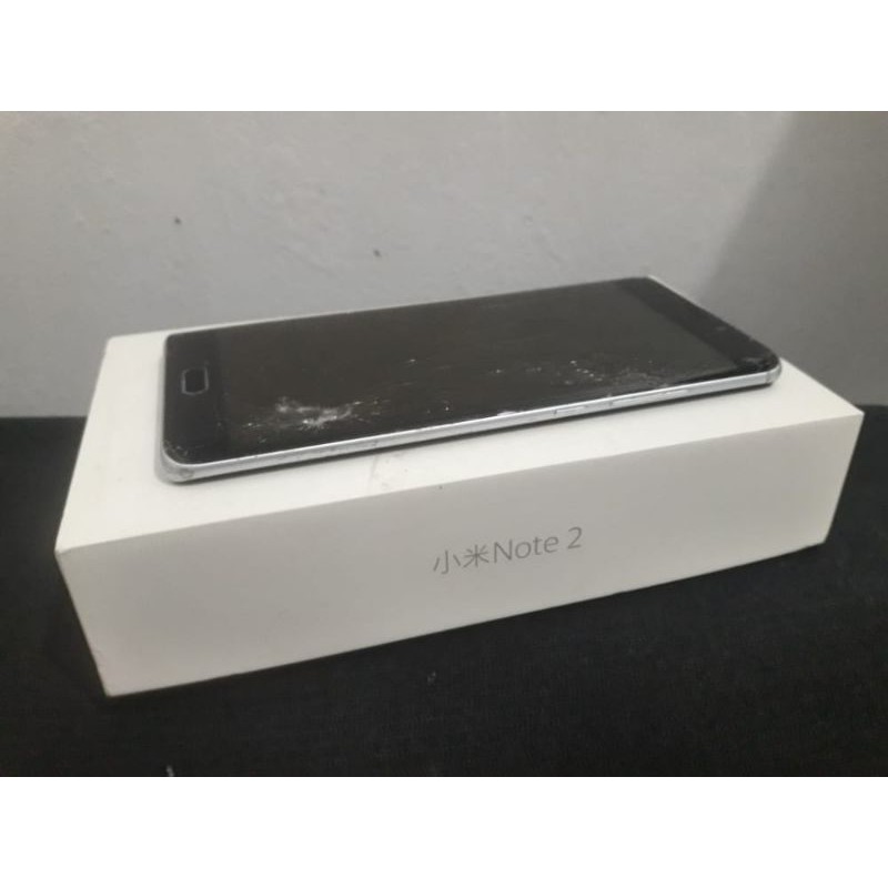 Xiaomi Mi Note 2 4/64 Layar Pecah Mesin Masih OK