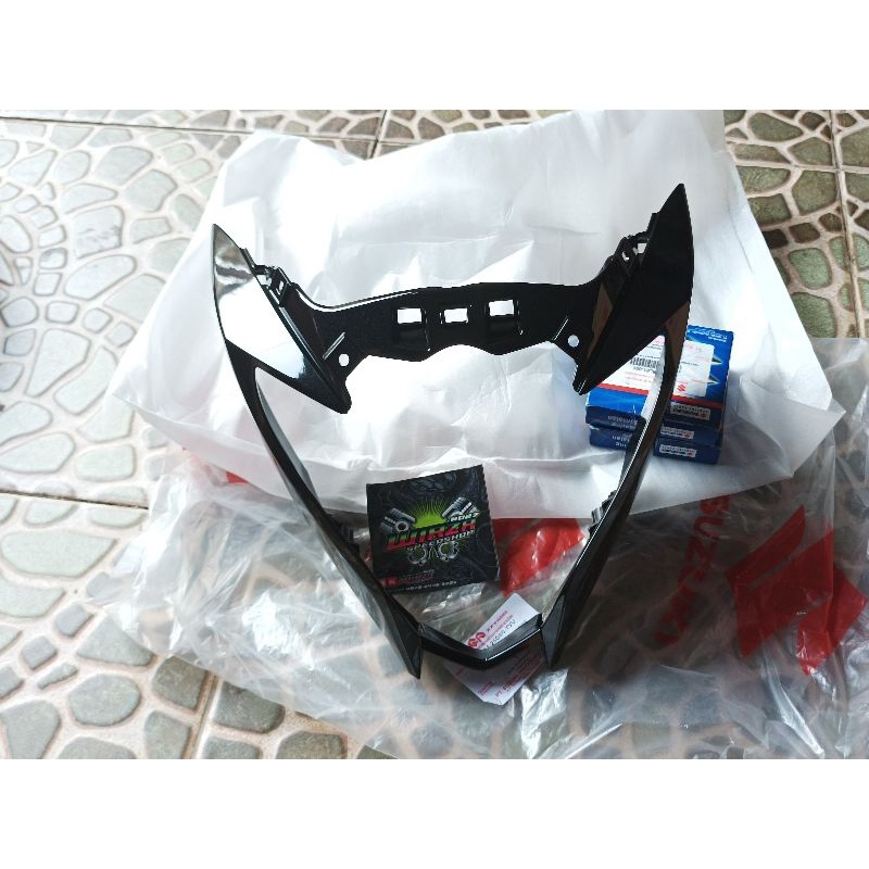 Batok lampu depan satria fu 2014 Facelift warna hitam original Suzuki