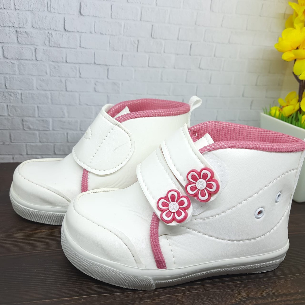 mandirishoesstore-SEPATU BOOTS ANAK PEREMPUAN 1-3 TAHUN CAY16