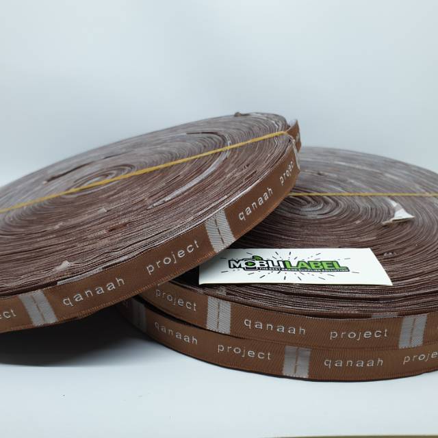 

Label Woven Premium Serat Halus