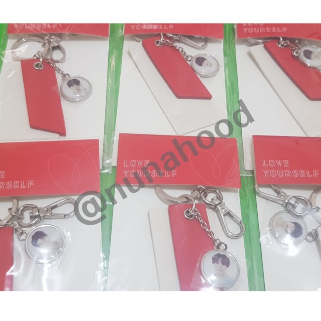 Official MD BTS LY TOUR: KEY RING