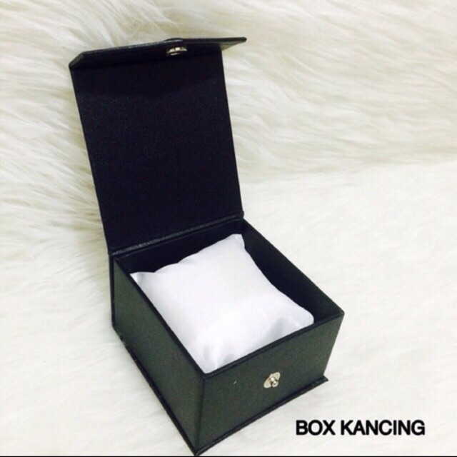 

BOX KANCING POLOS.