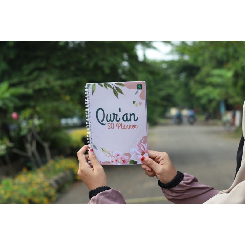 

EKSLUSIF Q30Planner 1.0 Buku Planner 2021