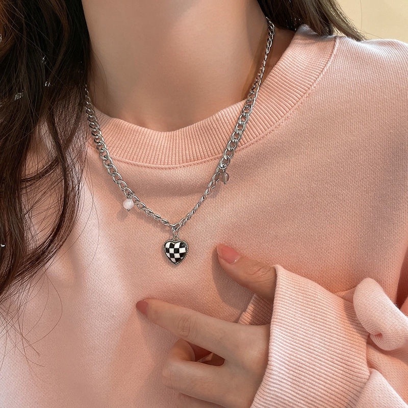 YEEZII Kalung Rantai Choker Multilayer Hias Liontin Kupu-Kupu Ceri Hati Mutiara Warna Silver Untuk Wanita