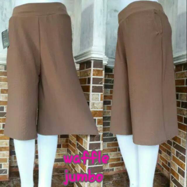 KULOT CREP PENDEK JUMBO 7/8 CELANA TANGGUNG WANITA [[ DIBAWAH LUTUT ]]