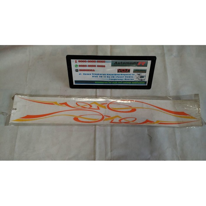 

STICKER TRIBAL 2
