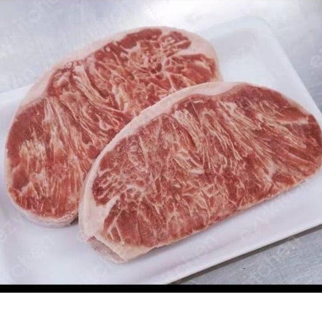

Daging Sapi Striploin Meltique Premium / Meltik Wagyu Beef Steak 1kg