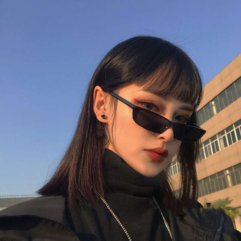 (YUZHU) TERSEDIA &amp; COD Kacamata Hitam Wanita Korean Gaya Rectangle Retro Kaca Mata Sunglasses for Women