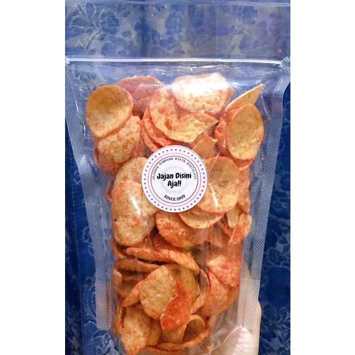 

Jajanan opak pedas premium