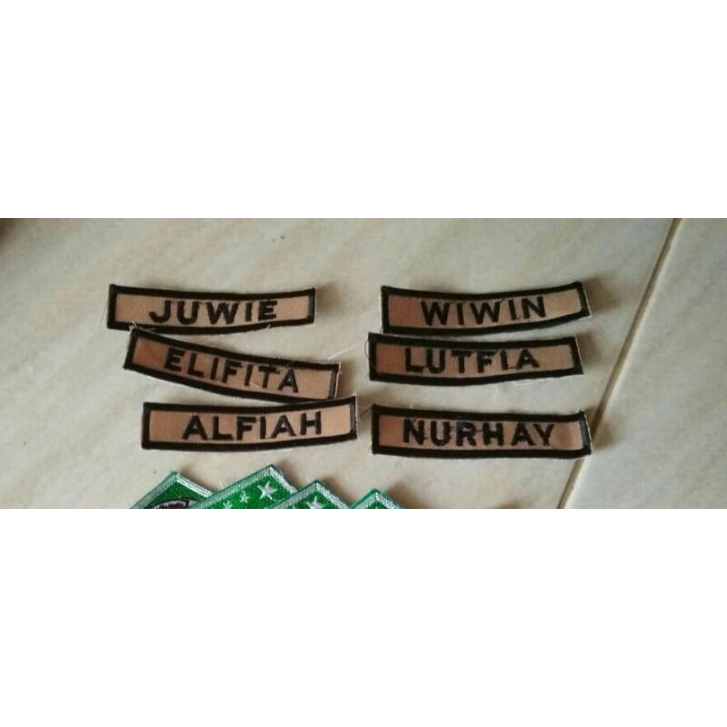 

Nametag Besar (11-15cm)