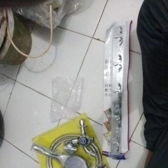 Capstock stainless gantungan handuk 5 titik HIGH QUALITY Capstock stainless gantungan handuk 5 titik HIGH QUALITY