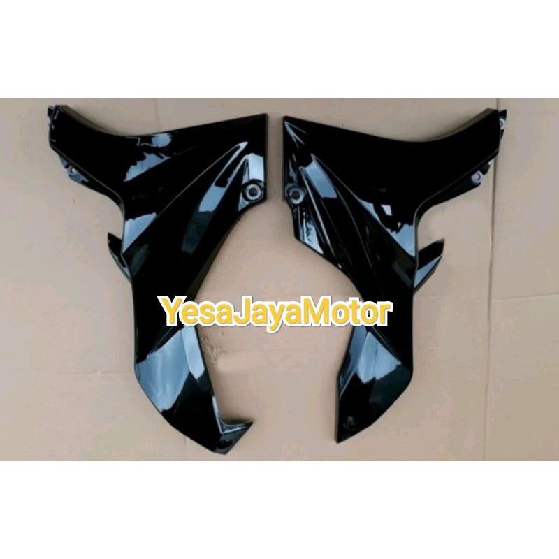 SAYAP BAWAH BLADE LAMA WARNA HITAM / SAYAP BLADE LAMA KANAN KIRI