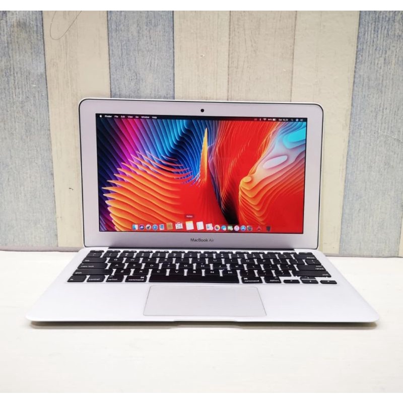 Preloved Macbook Air 2013