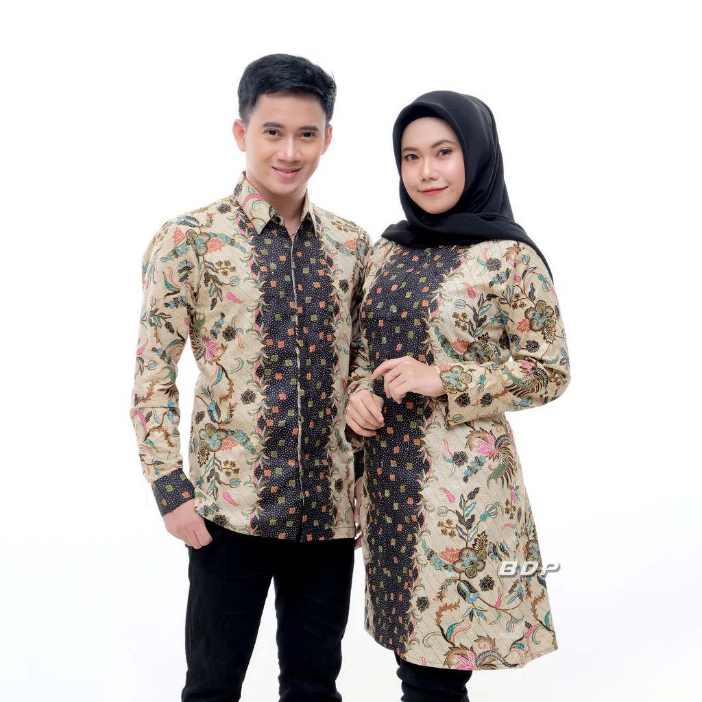BAJU BATIK COUPLE MOTIF DAUN HITAM Shopee Indonesia BAJU BATIK COUPLE MOTIF DAUN HITAM Shopee Indonesia