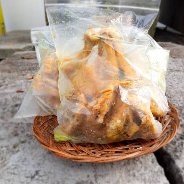 

Frozen Food Ayam Pejantan Warung Pinus