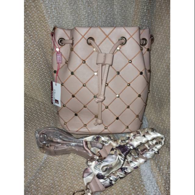 Tas Elizabeth new bukan preloved tas Elizabeth murah