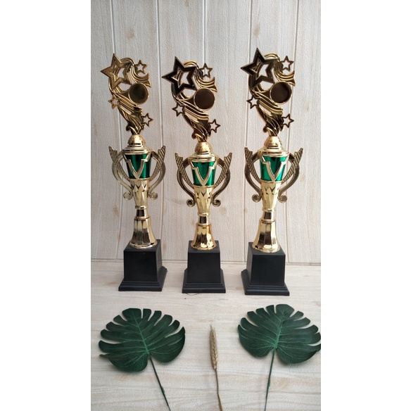 Piala Harga Grosir Trophy Kejuaraan Piala Lomba