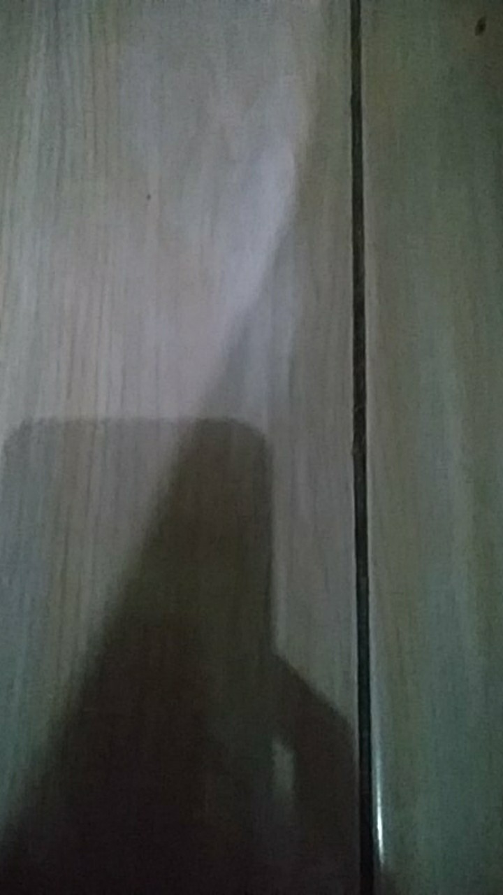 Hanger Badan Atau Gantungan Baju