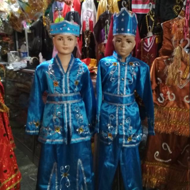 Baju adat manado anak TK SD