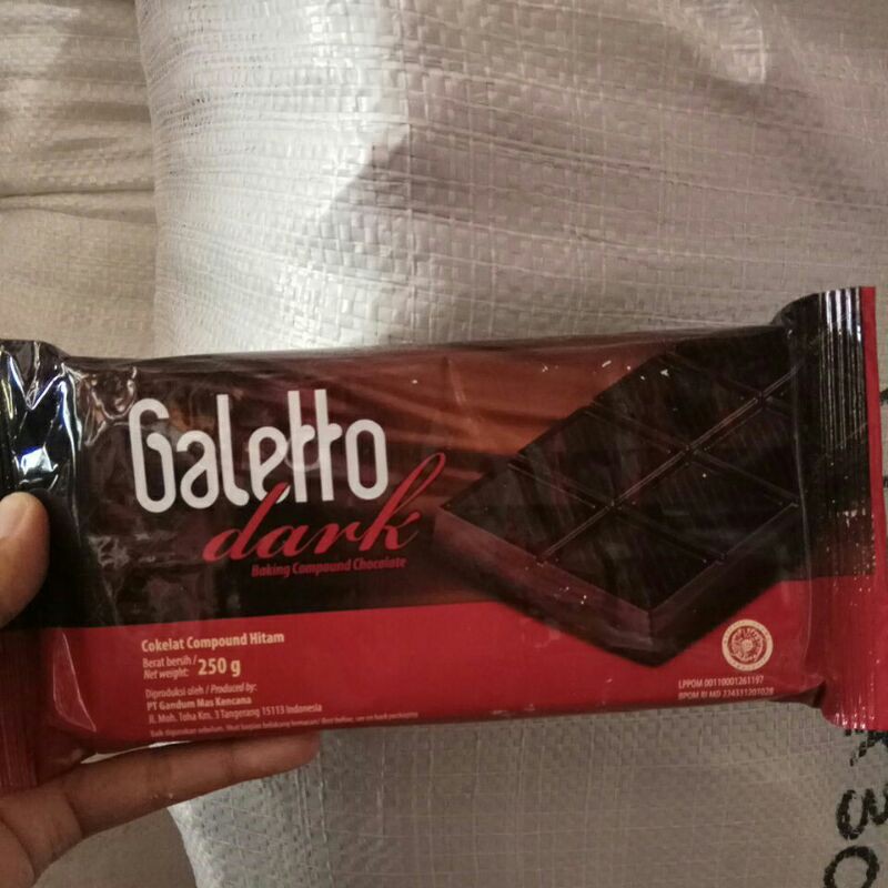 

Galleto Dark Coklat / Cokelat Batang