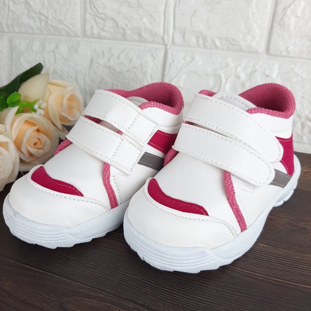 [TAMAN SEPATUKU] SEPATU TRENDY MURAH SNEAKER FANTA ABU 1 2 3 TAHUN ANAK PEREMPUAN BAX01