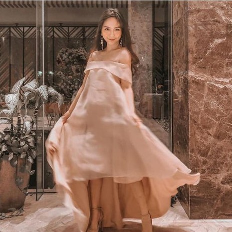 bridesmaid dress in pink