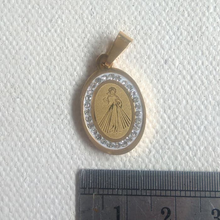 Bandul Liontin Rohani Lingkaran Medali Yesus Kerahiman Ilahi - Logam Istimewa