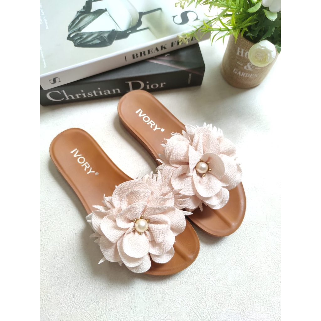 IVORY Sandal Wanita Flat Bunga Import Termurah SL22-32