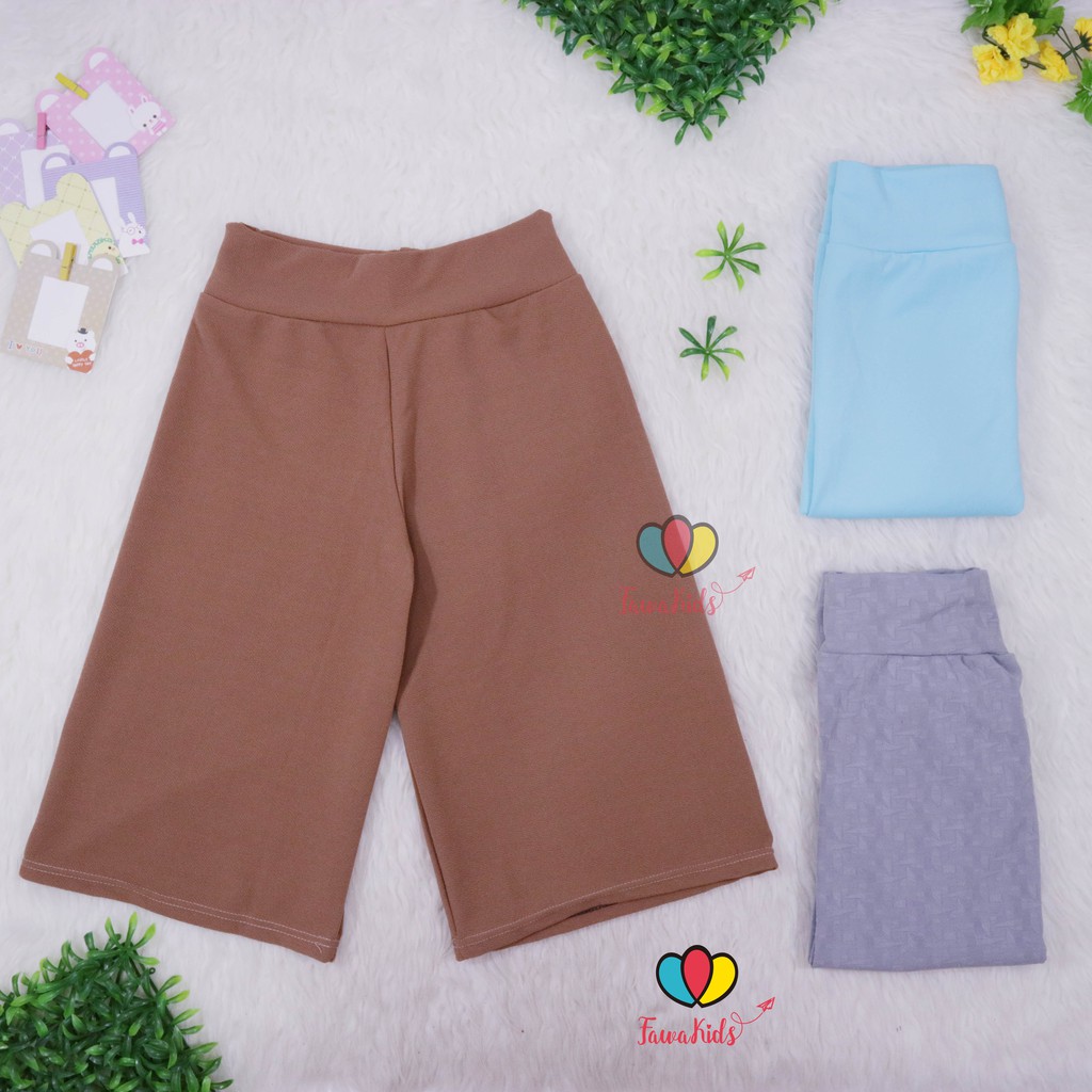 Kulot Pendek Wanita fit to M / Cullotes Pants Celana Polos Kulot Panjang 7per8 Bawahan Harian Adem