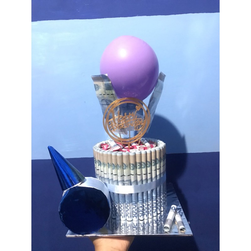 kue uang / money cake / hadiah ultah / hadiah anniversary / hadiah cewek / kado cewek