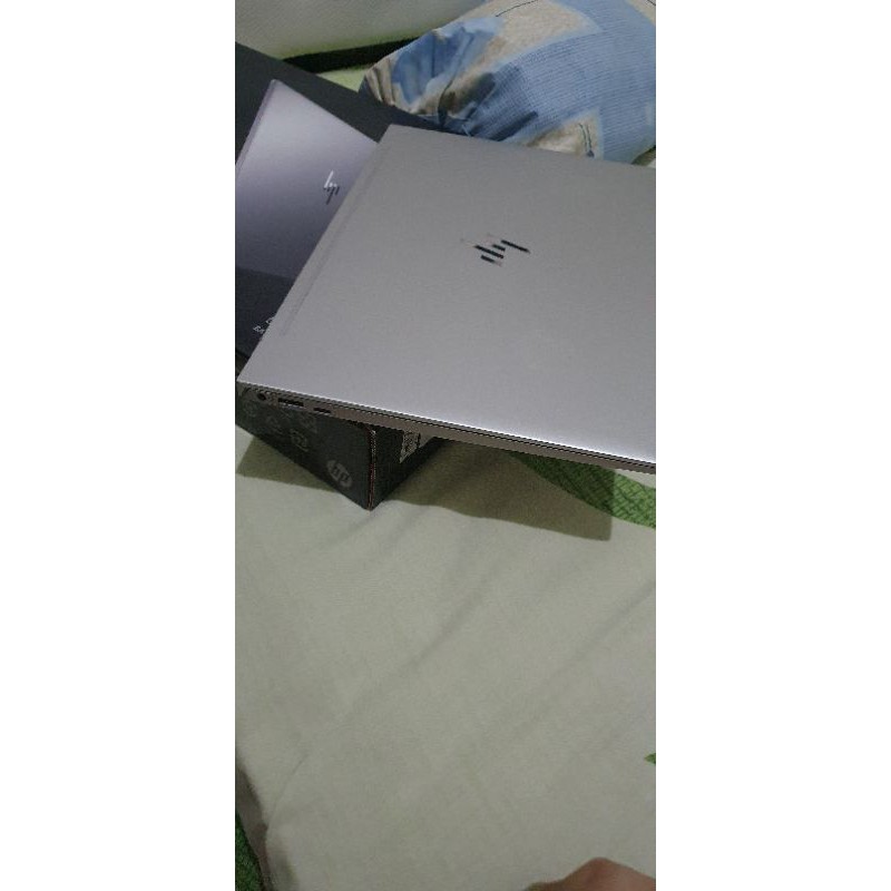 Second HP Envy 13" AQ1015TX