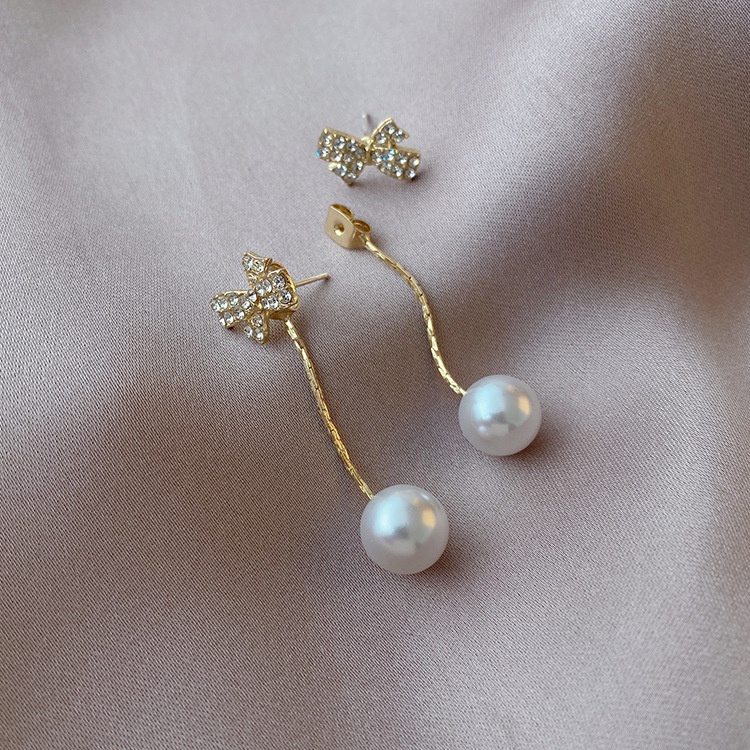 Aksesoris fashion wanita versi Korea dari anting mutiara rumbai panjang busur sederhana dan serbaguna-Bow Earrings
