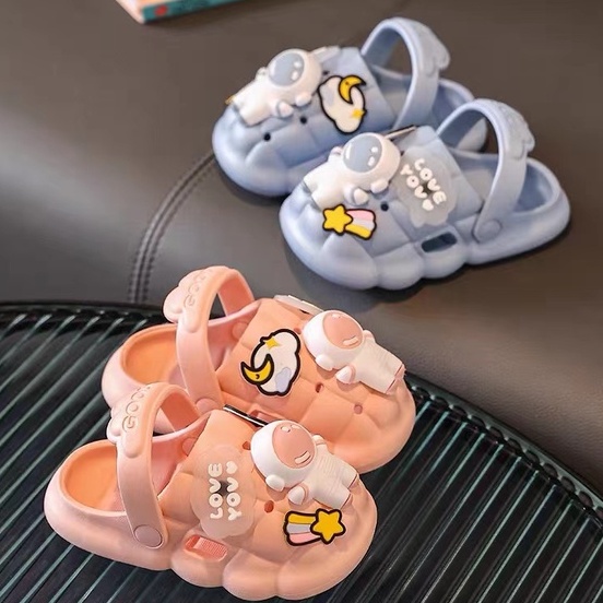 SANDAL ASTRONOT ANAK-ANAK / SANDAL ANAK-ANAK / SANDAL KAMAR TIDUR / SANDAL ANTI SLIP / SANDAL BULU / SANDAL SELOP RUMAH / SANDAL LUCU / SANDAL COUPLE