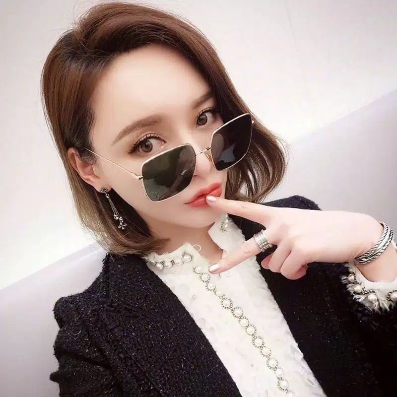 Kacamata Kotak Fashion Gaya Sunglasses Korea Hitam