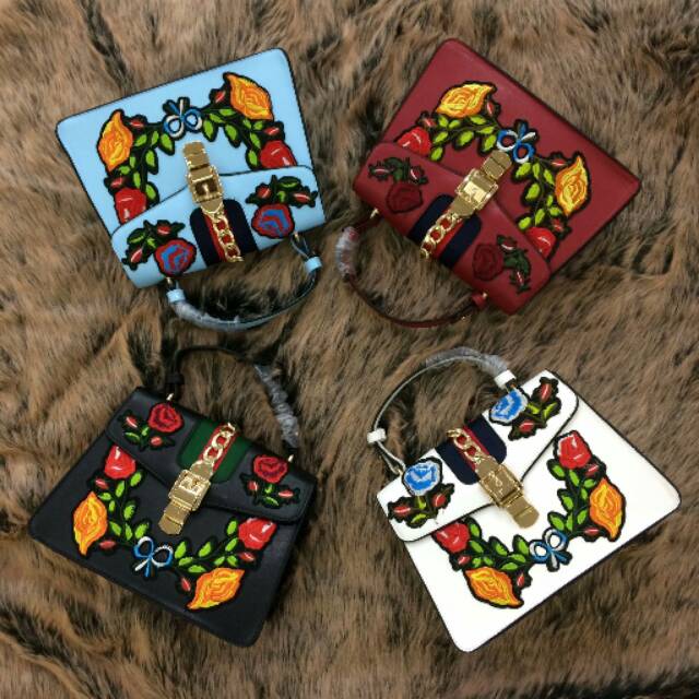 GUCCI SYLVIE EMBROIDERED FLOWER - TAS GUCCI SYLVIE