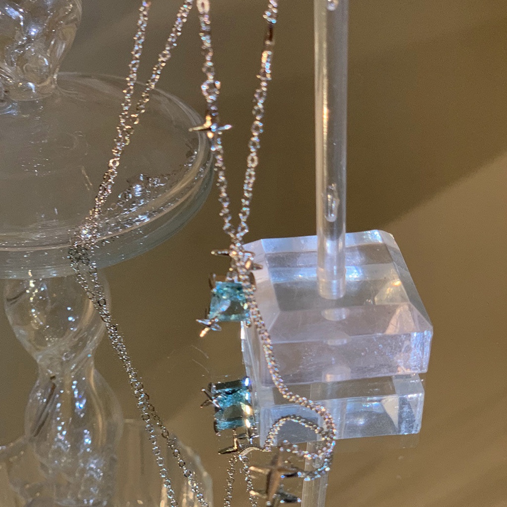 Kalung Rantai Liontin Bintang Hias Kristal Zircon Imitasi Bahan Alloy Warna Biru Untuk Wanita