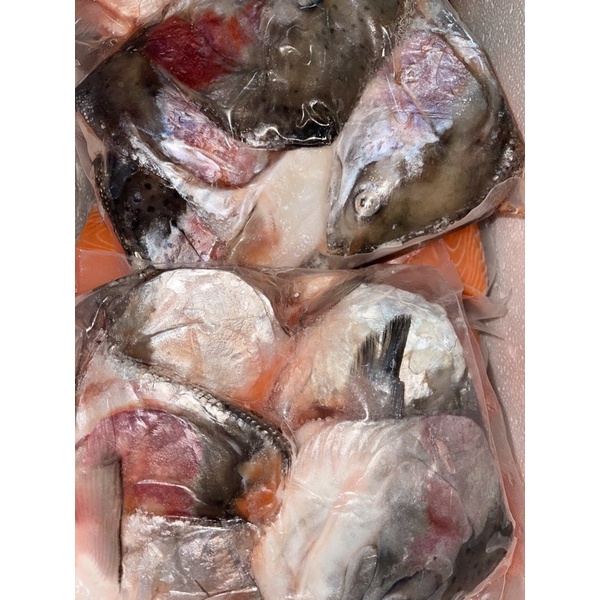 kepala salmon 1kg